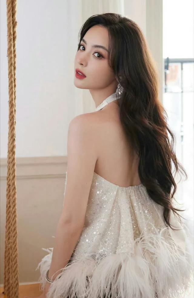 美女壁纸站高清正片